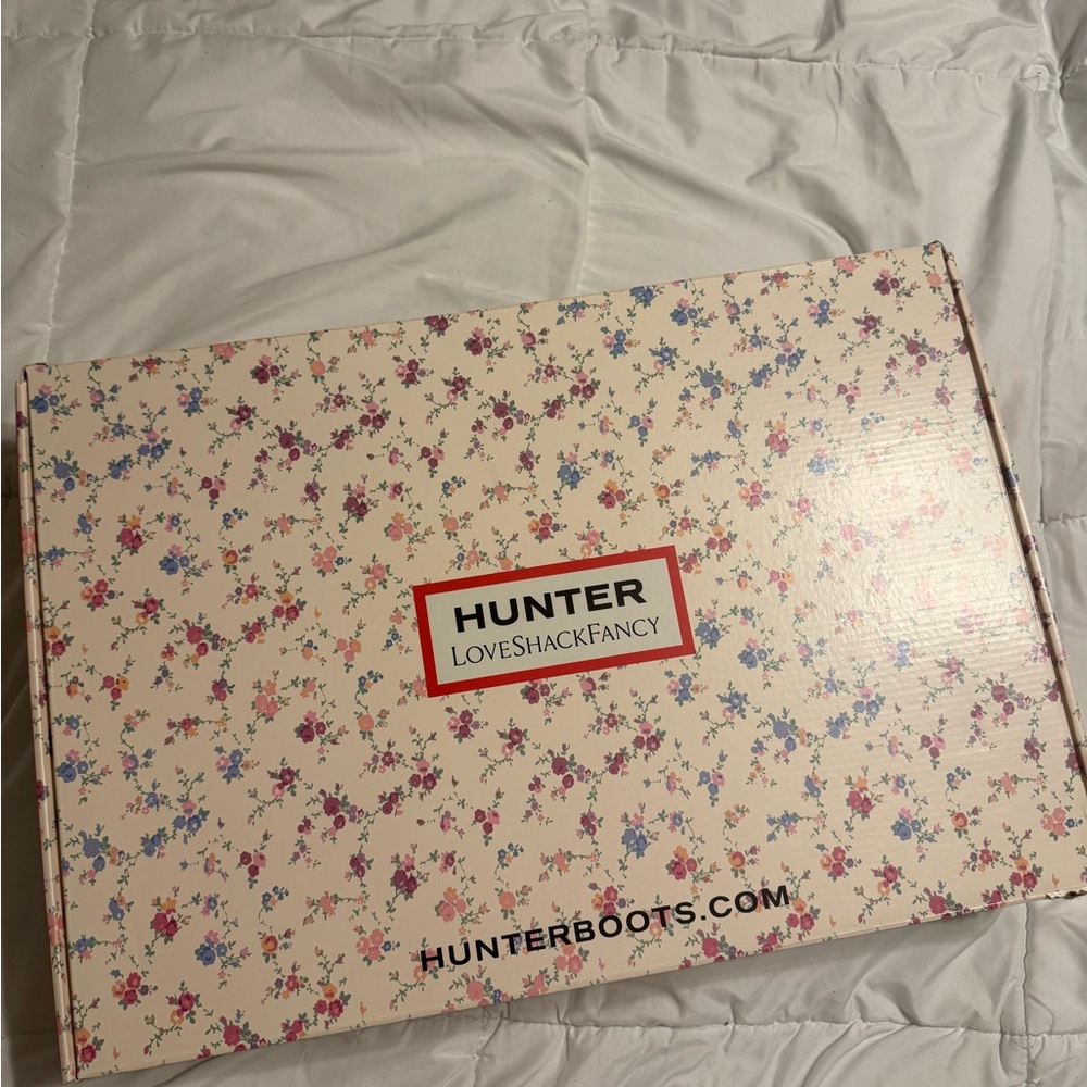LoveShackFancy x HUNTER boots - Picture 6 of 6
